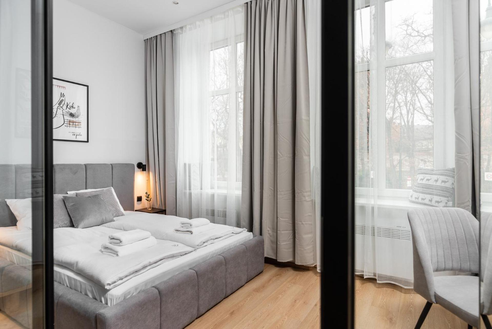 Modern Centrally Located Apartments - By Upstairs Krakow Dış mekan fotoğraf