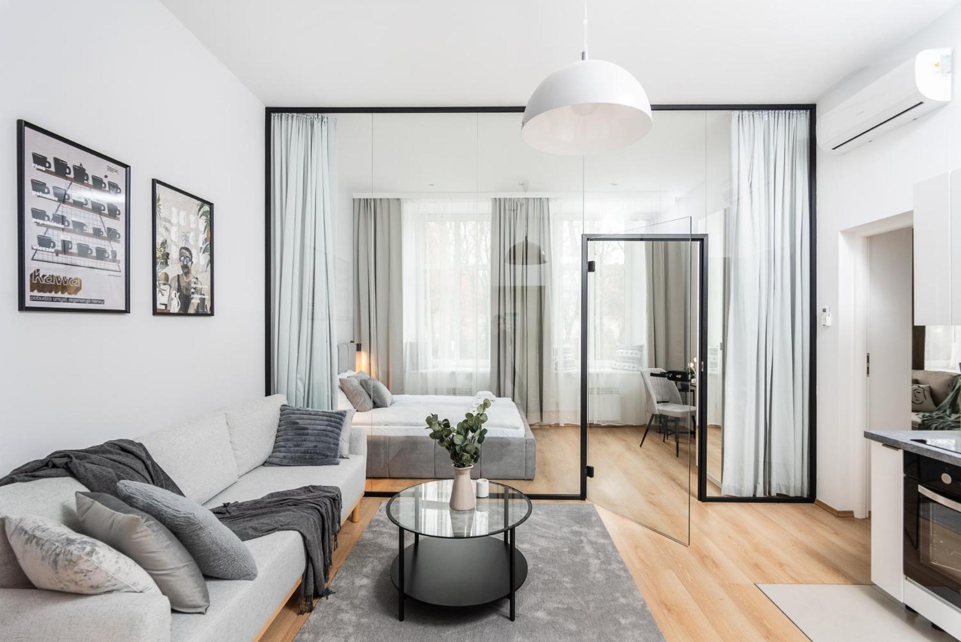 Modern Centrally Located Apartments - By Upstairs Krakow Dış mekan fotoğraf
