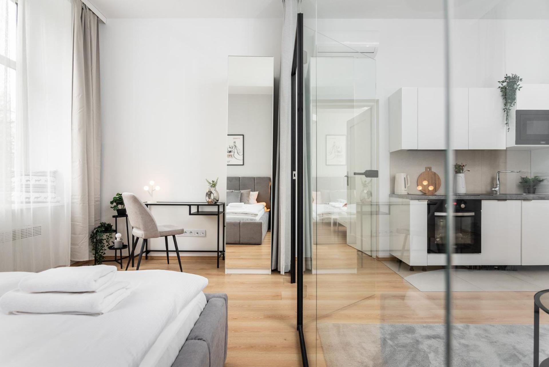 Modern Centrally Located Apartments - By Upstairs Krakow Dış mekan fotoğraf
